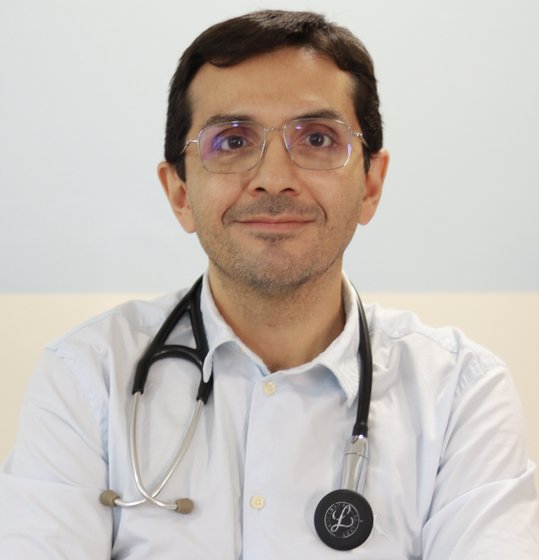 Dr. Dorian Cardoso